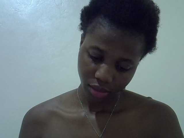 sexynaya live cam on BongaCams