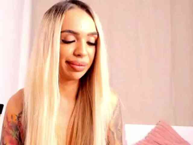 AprilHadid