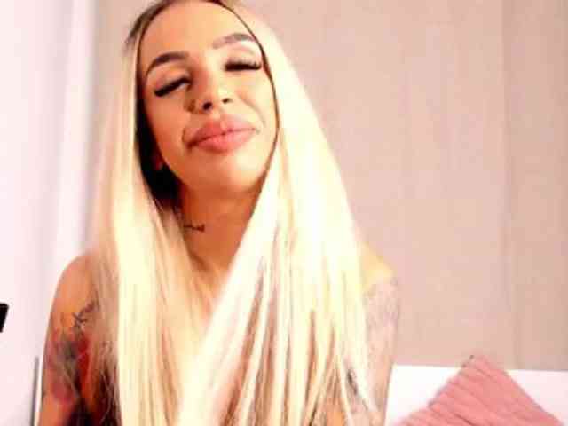 AprilHadid