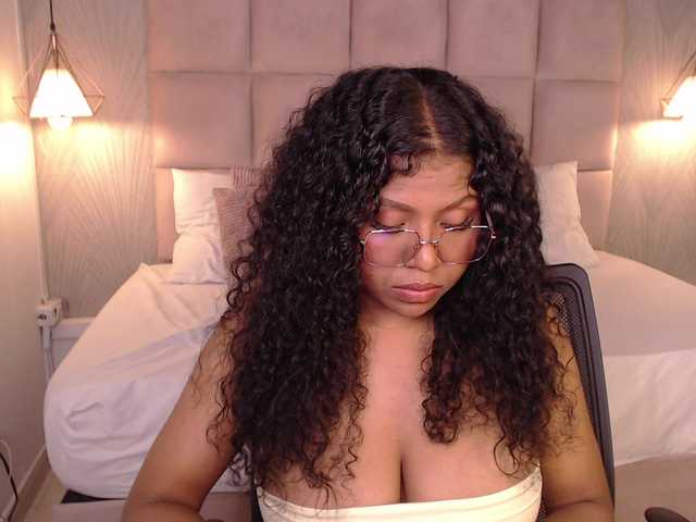 CandyBrunette