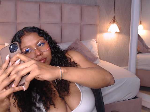 CandyBrunette
