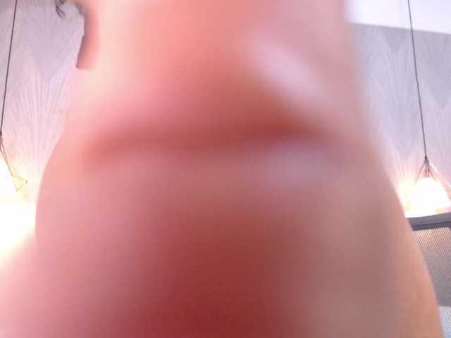 CandyBrunette live cam on BongaCams