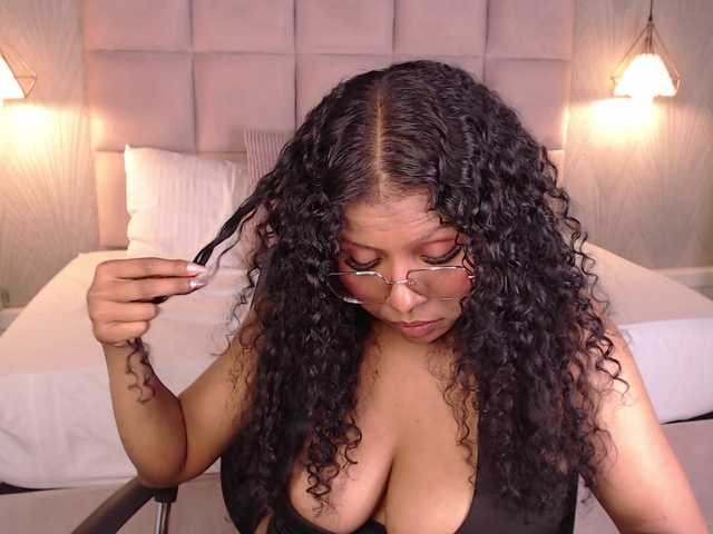 CandyBrunette