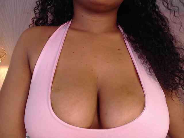 CandyBrunette