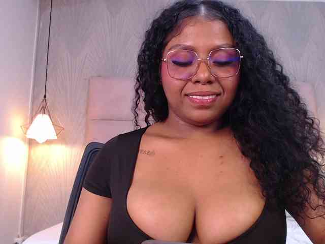 CandyBrunette CandyBrunette