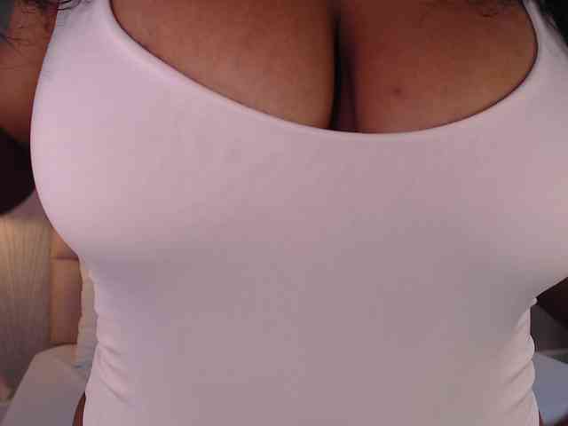 CandyBrunette