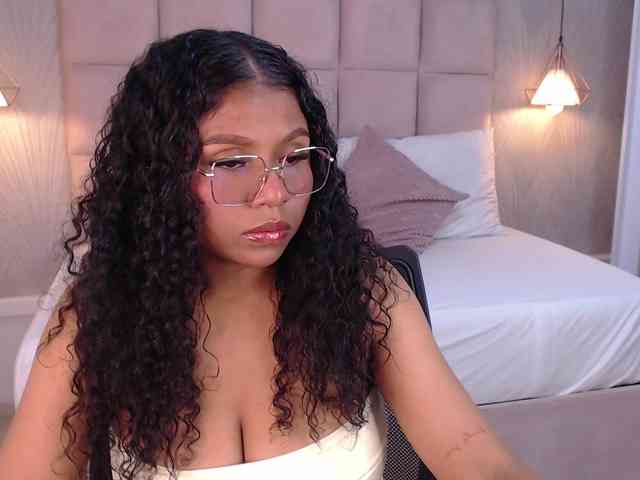 CandyBrunette CandyBrunette