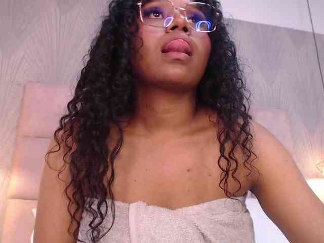 CandyBrunette CandyBrunette
