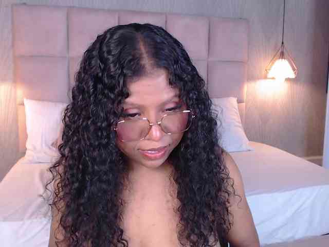 CandyBrunette - Girl 