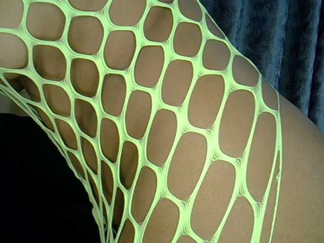 Nixies live cam on BongaCams