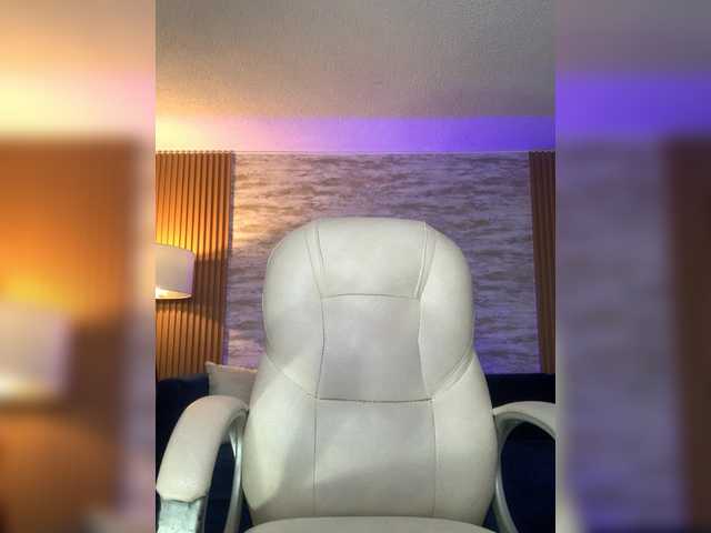 Kylie-06 live cam on BongaCams