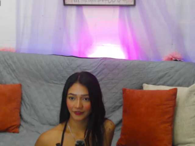 Kylie-06 live cam on BongaCams