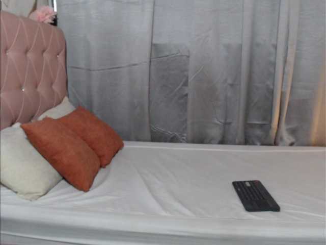 Kylie-06 live cam on BongaCams