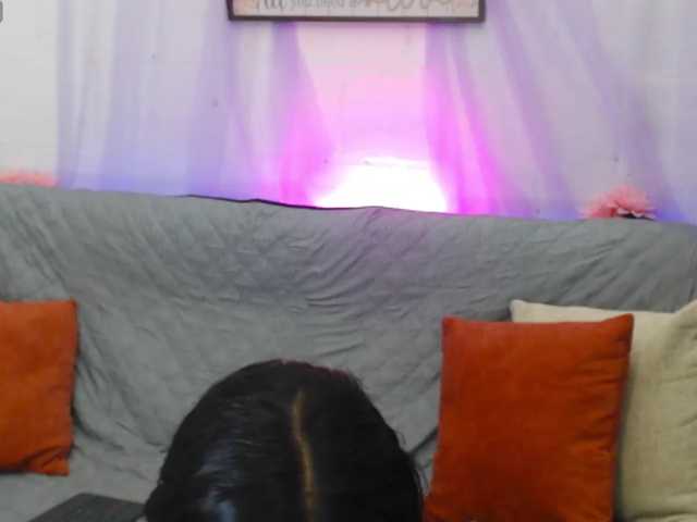Kylie-06 live cam on BongaCams