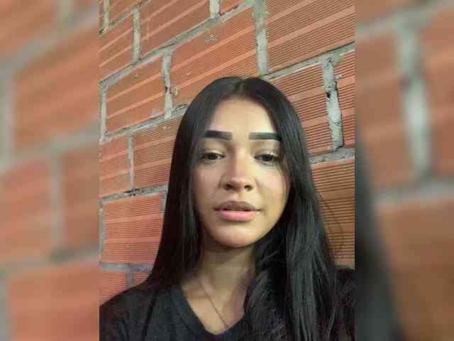 Kylie-06 webcam