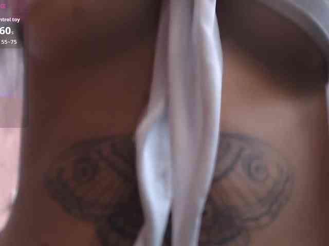 Kylie-06 webcam