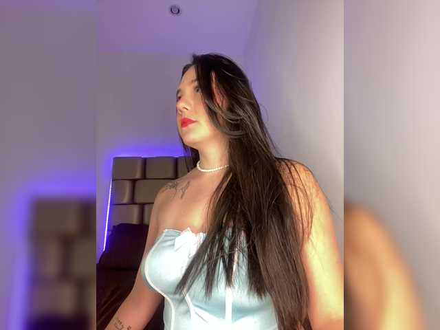 -isabella-hot-