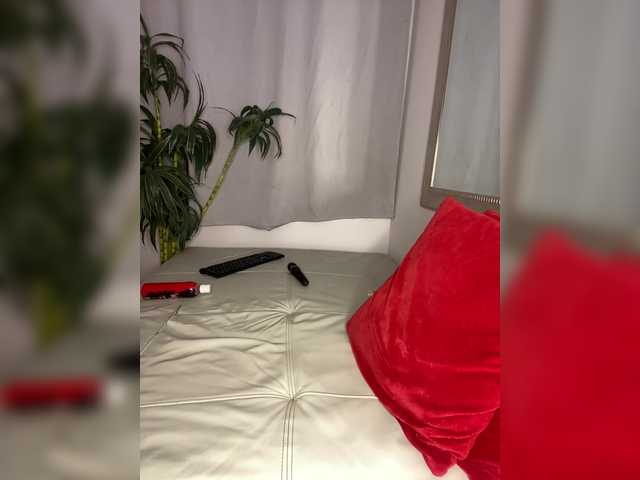 -isabella-hot- live cam on BongaCams