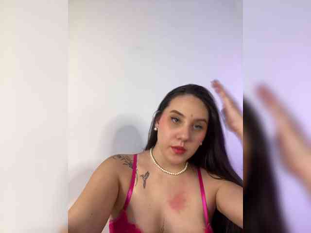 -isabella-hot- webcam