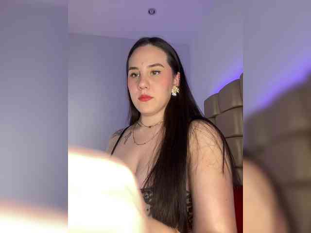 -isabella-hot- webcam