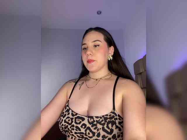 -isabella-hot- webcam