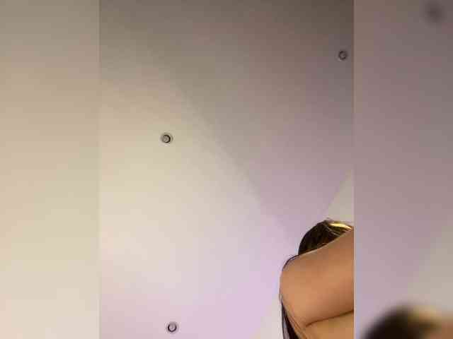 -isabella-hot- webcam