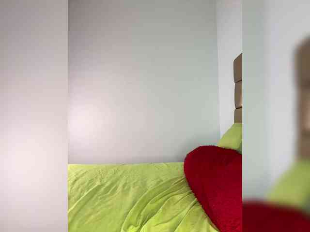-isabella-hot- webcam