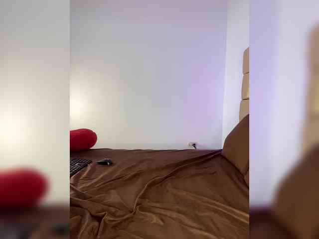 -isabella-hot- webcam