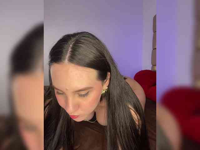 -isabella-hot- webcam