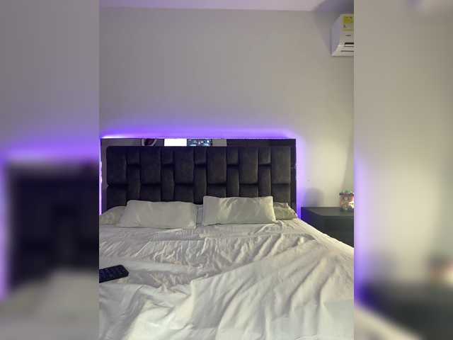 sthef-castle live cam on BongaCams