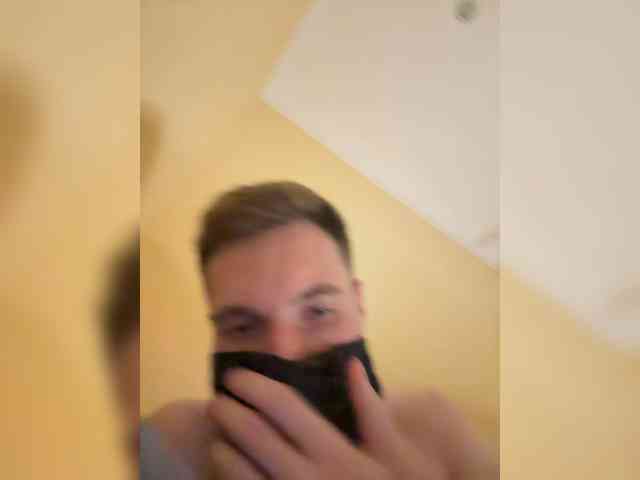 Olxfucker Live Webcam on BongaCams