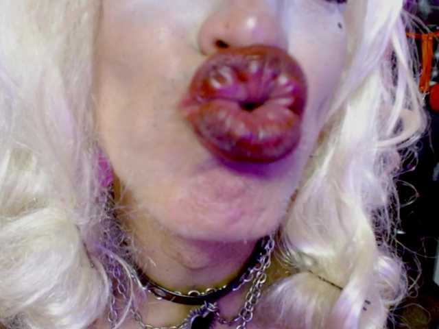LILITHMADAME