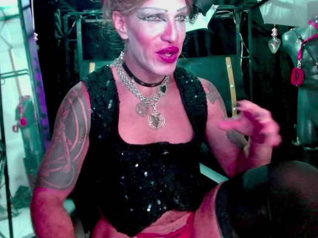 LILITHMADAME