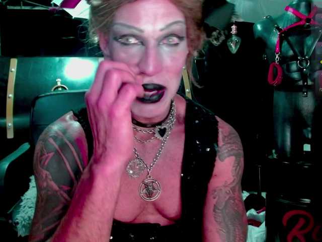 LILITHMADAME