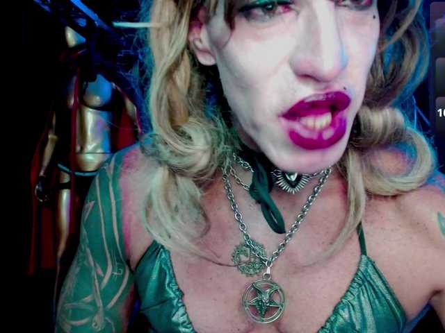 LILITHMADAME