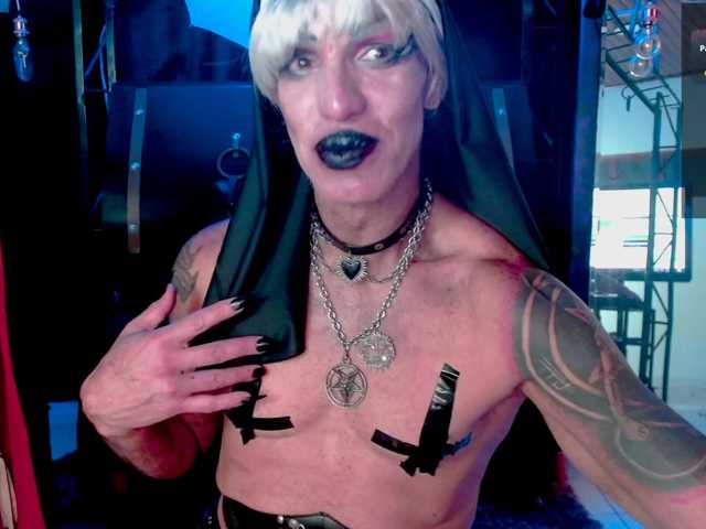 LILITHMADAME