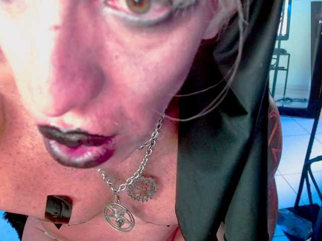 LILITHMADAME