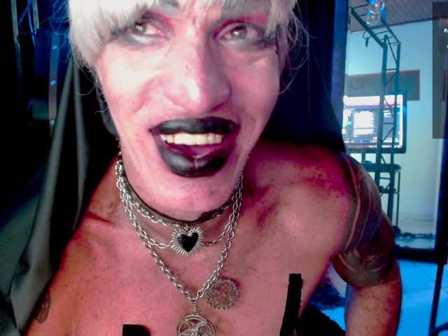 LILITHMADAME