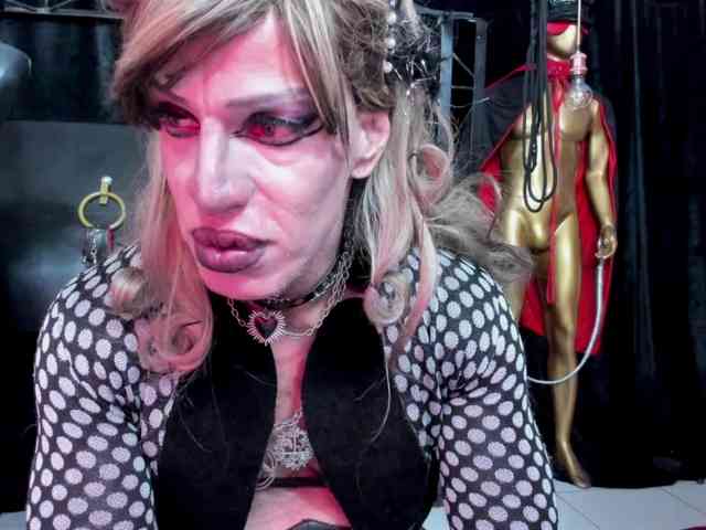LILITHMADAME