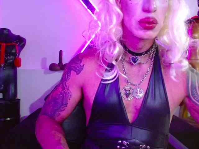 LILITHMADAME