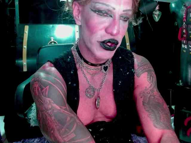 LILITHMADAME