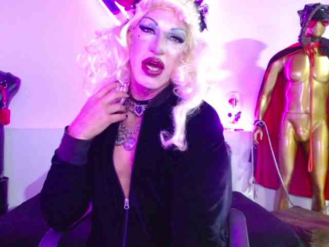 LILITHMADAME