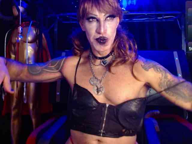 LILITHMADAME