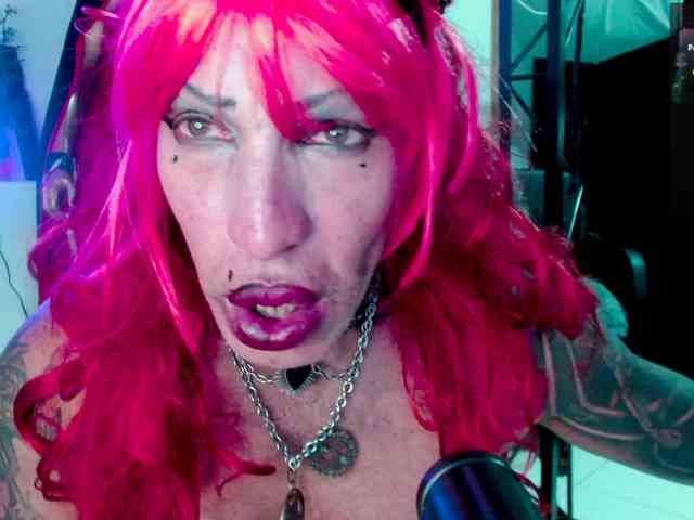 LILITHMADAME