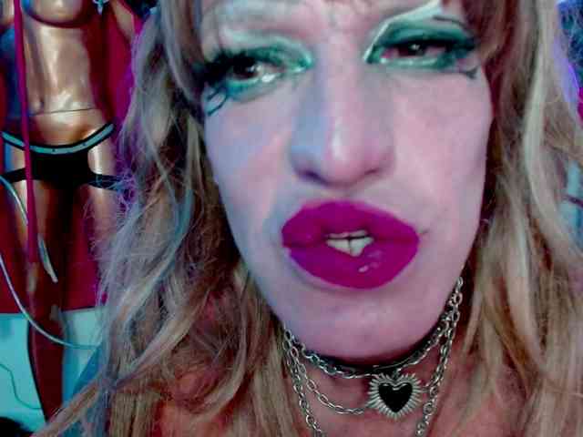 LILITHMADAME