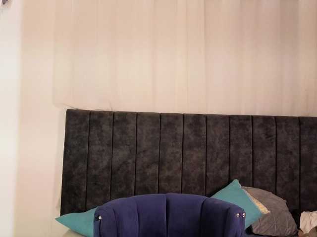 zoe-hamilton live cam on BongaCams