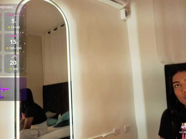 zoe-hamilton live cam on BongaCams