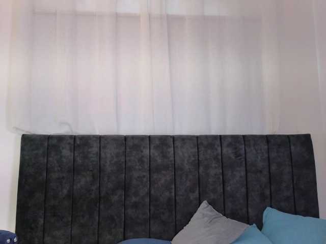 zoe-hamilton live cam on BongaCams
