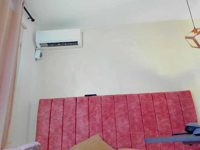 zoe-hamilton live cam on BongaCams
