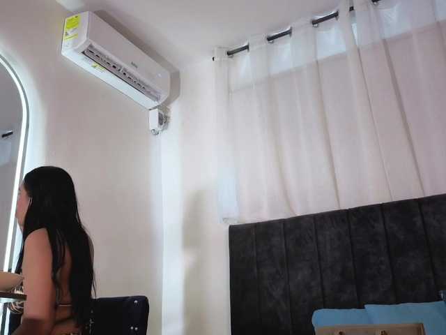 zoe-hamilton live cam on BongaCams